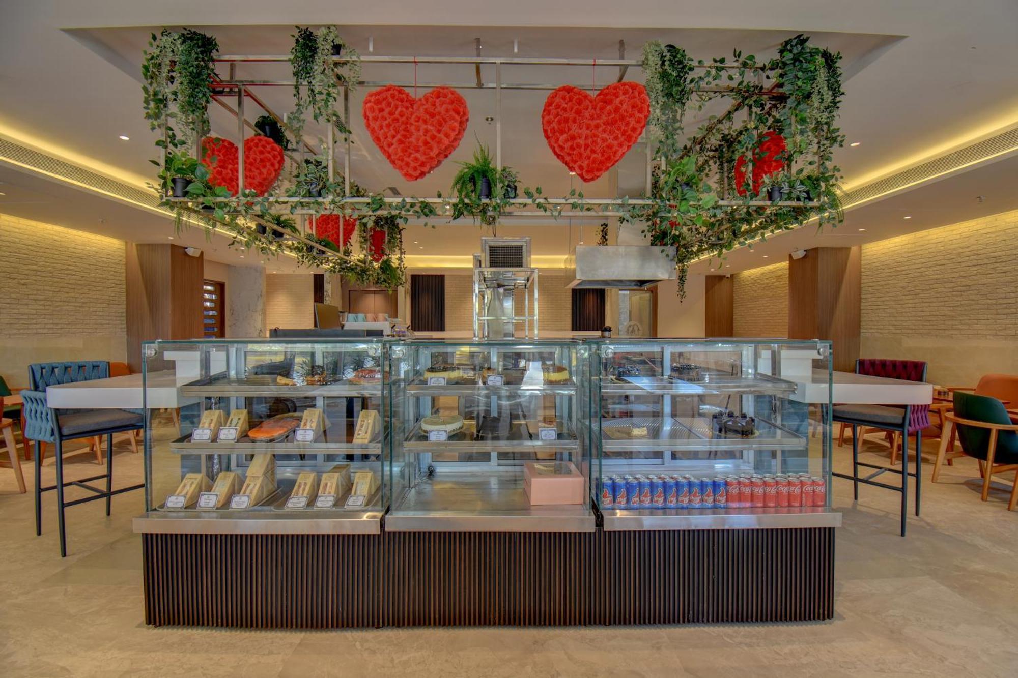 Hotel The Ssk Solitaire , Boutique And