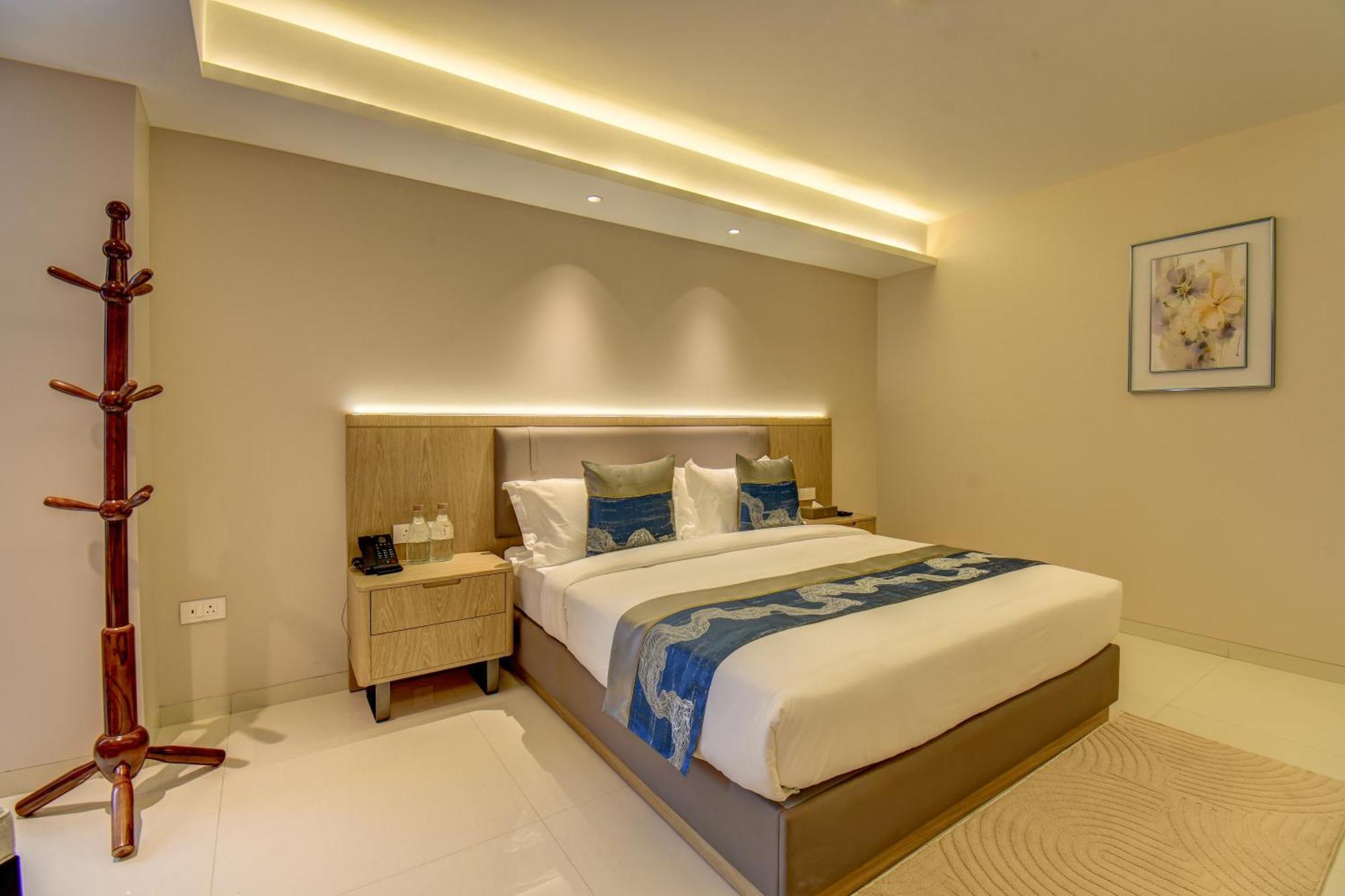 The Ssk Solitaire , Boutique And Hotel 3*