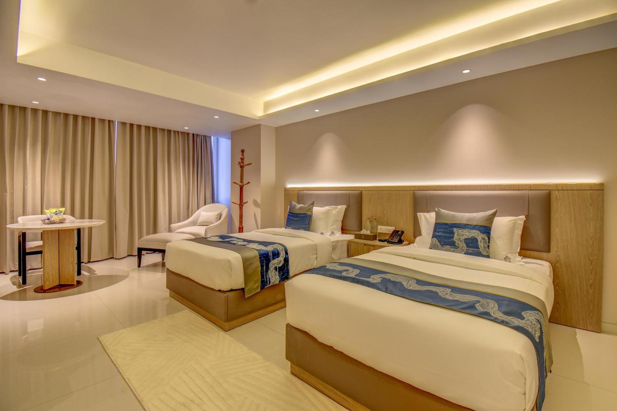 Hotel The Ssk Solitaire , Boutique And 3*