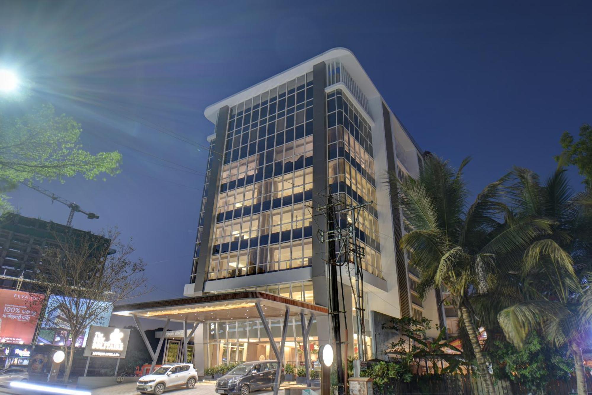 The Ssk Solitaire , Boutique And 3* Nashik
