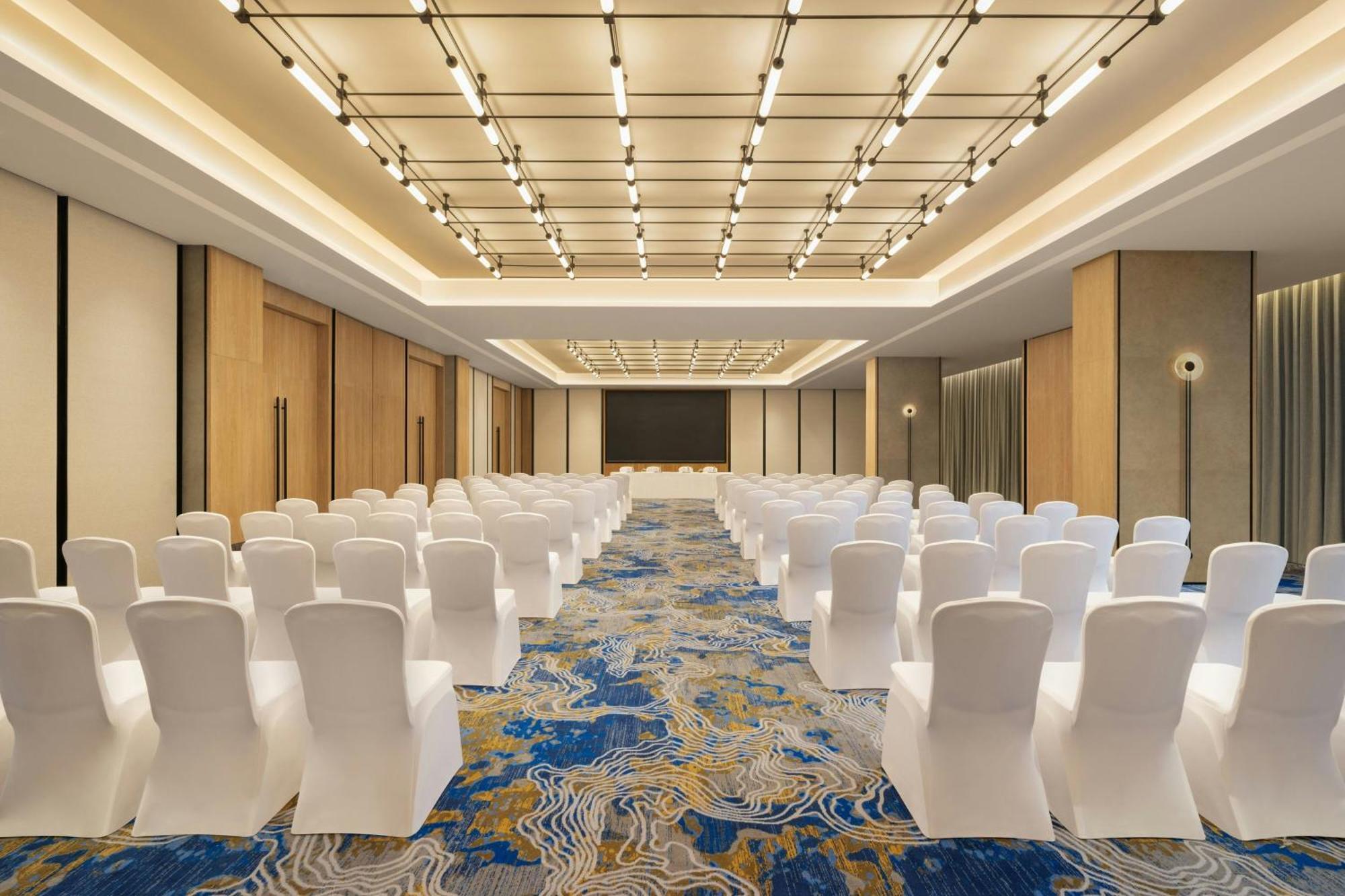 Four Points By Sheraton Hotel Nashik