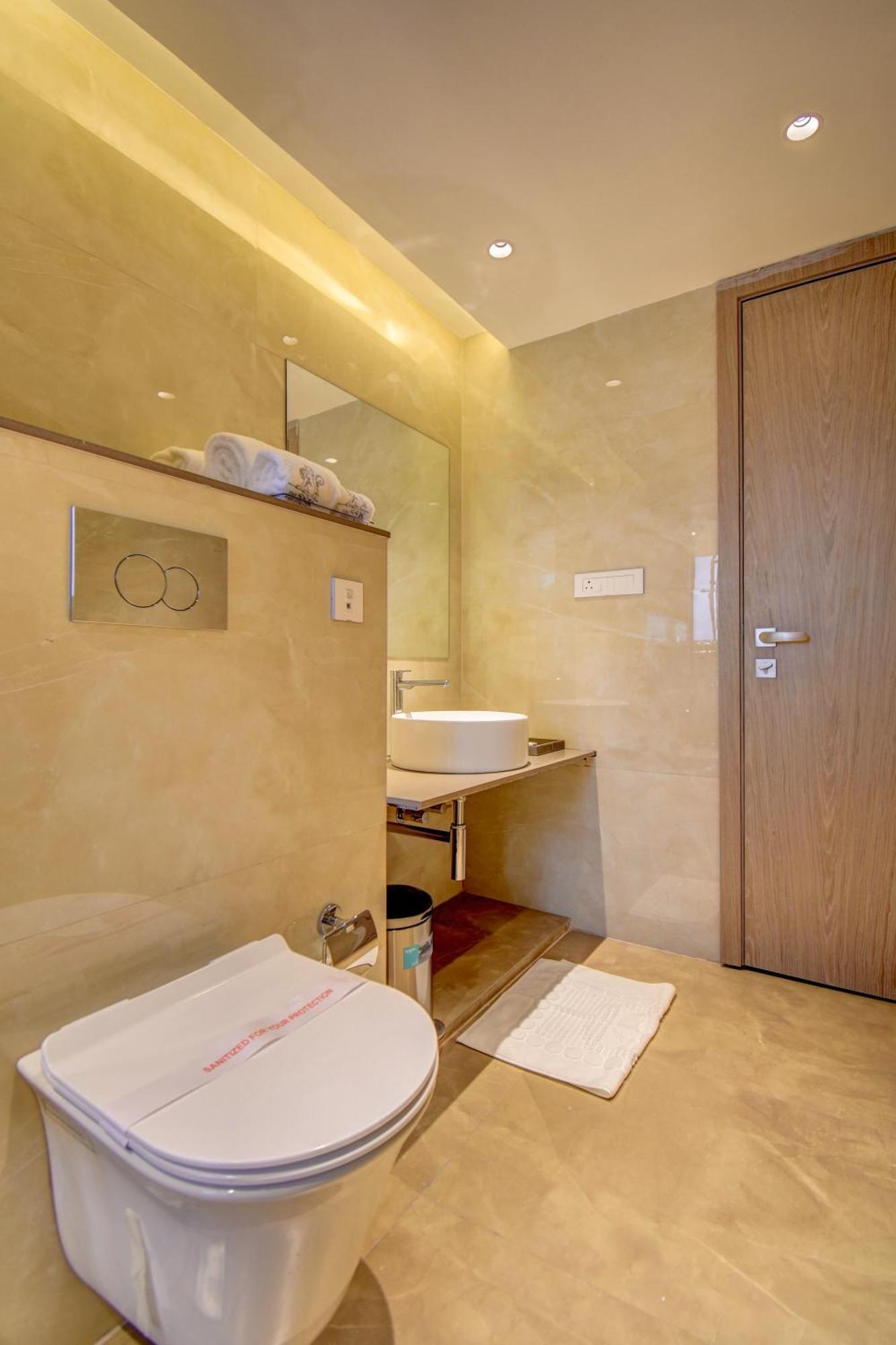 The Ssk Solitaire , Boutique And Hotel