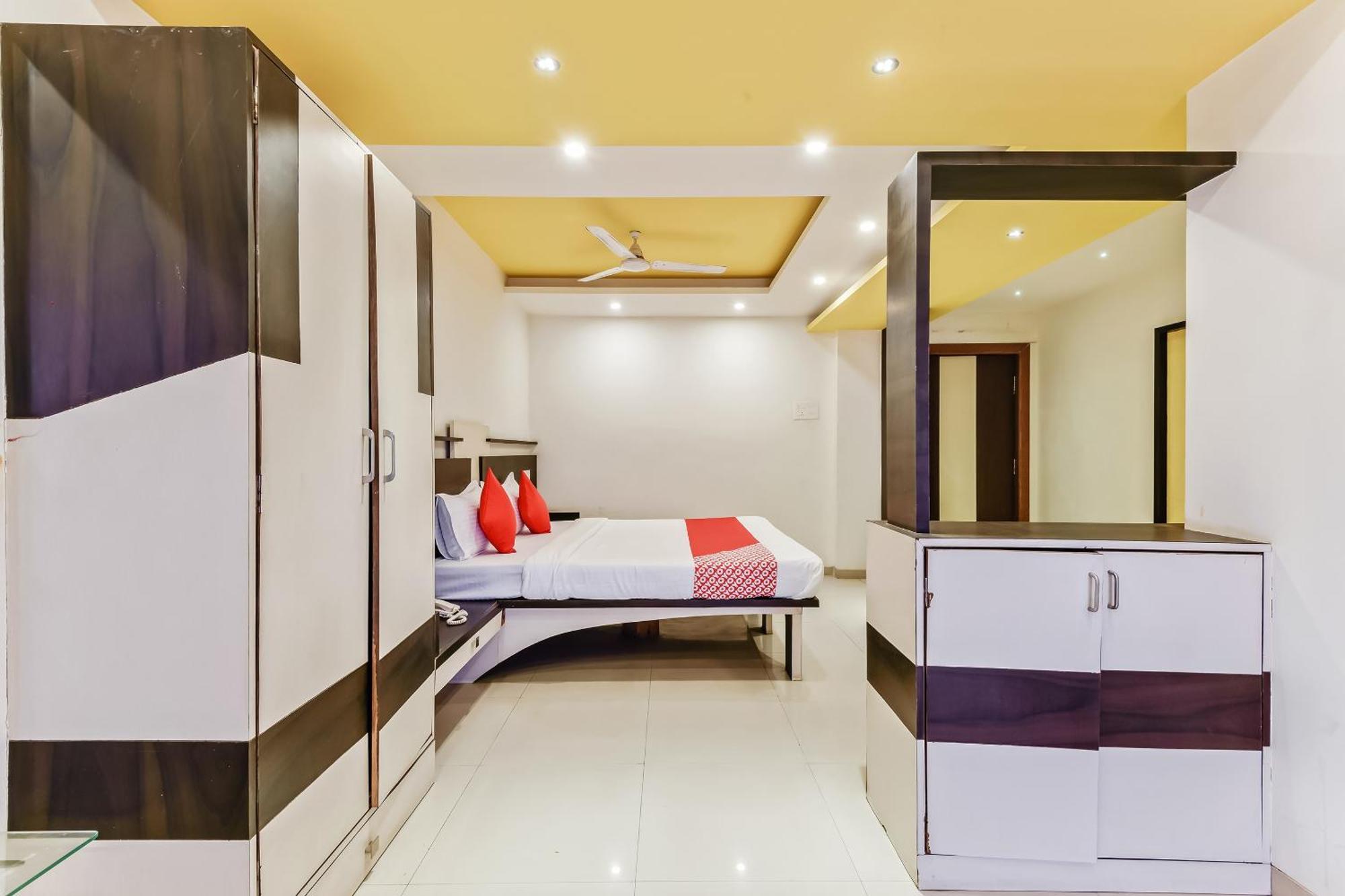 Hotel O Sachin Residency Nashik