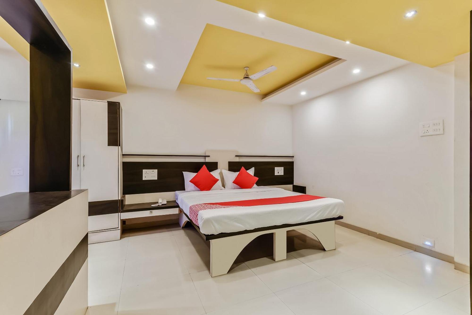 O Sachin Residency 4* Nashik