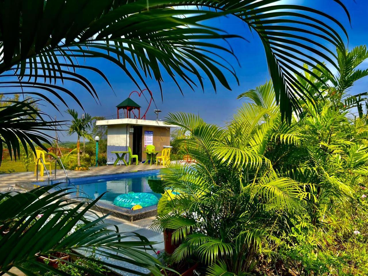 Casa Restaurant And Resort