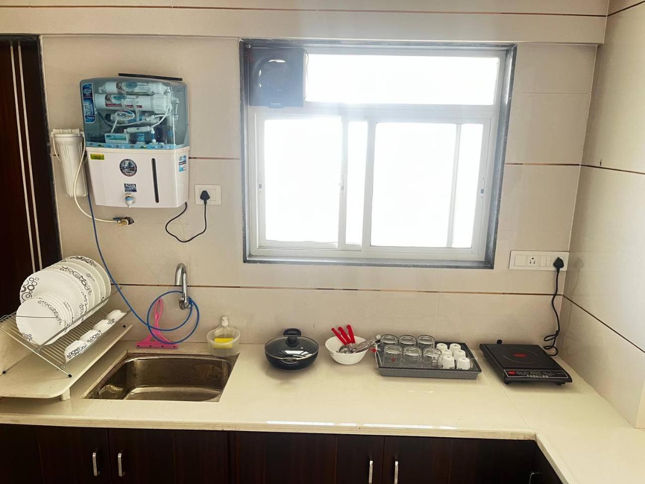 Anahat Host All Shuttler 2Bhk 2 Bed Ac Appartment *