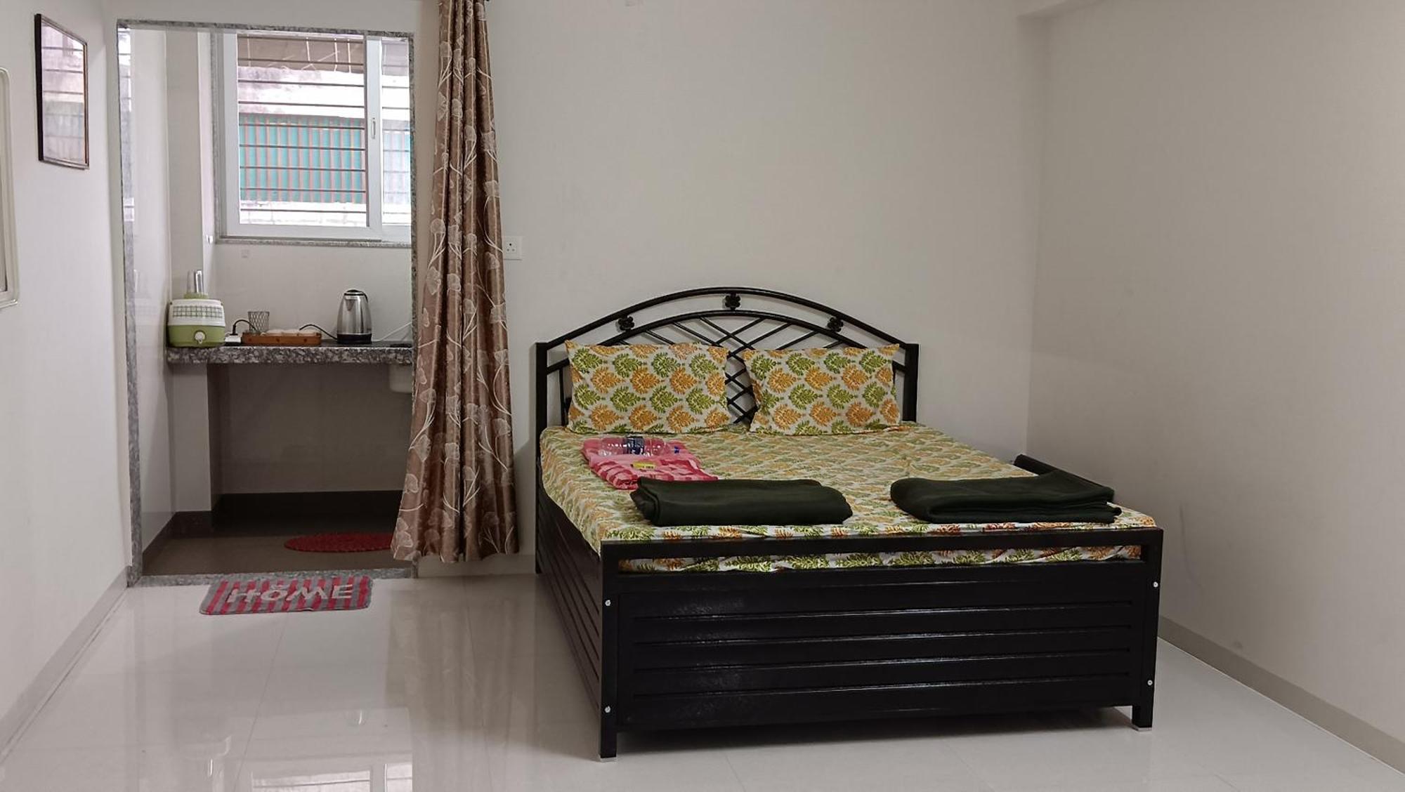 Guest house Malhar *