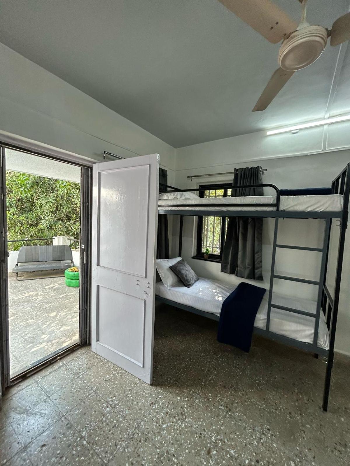 Hostel Tripvana Backpacker Nashik