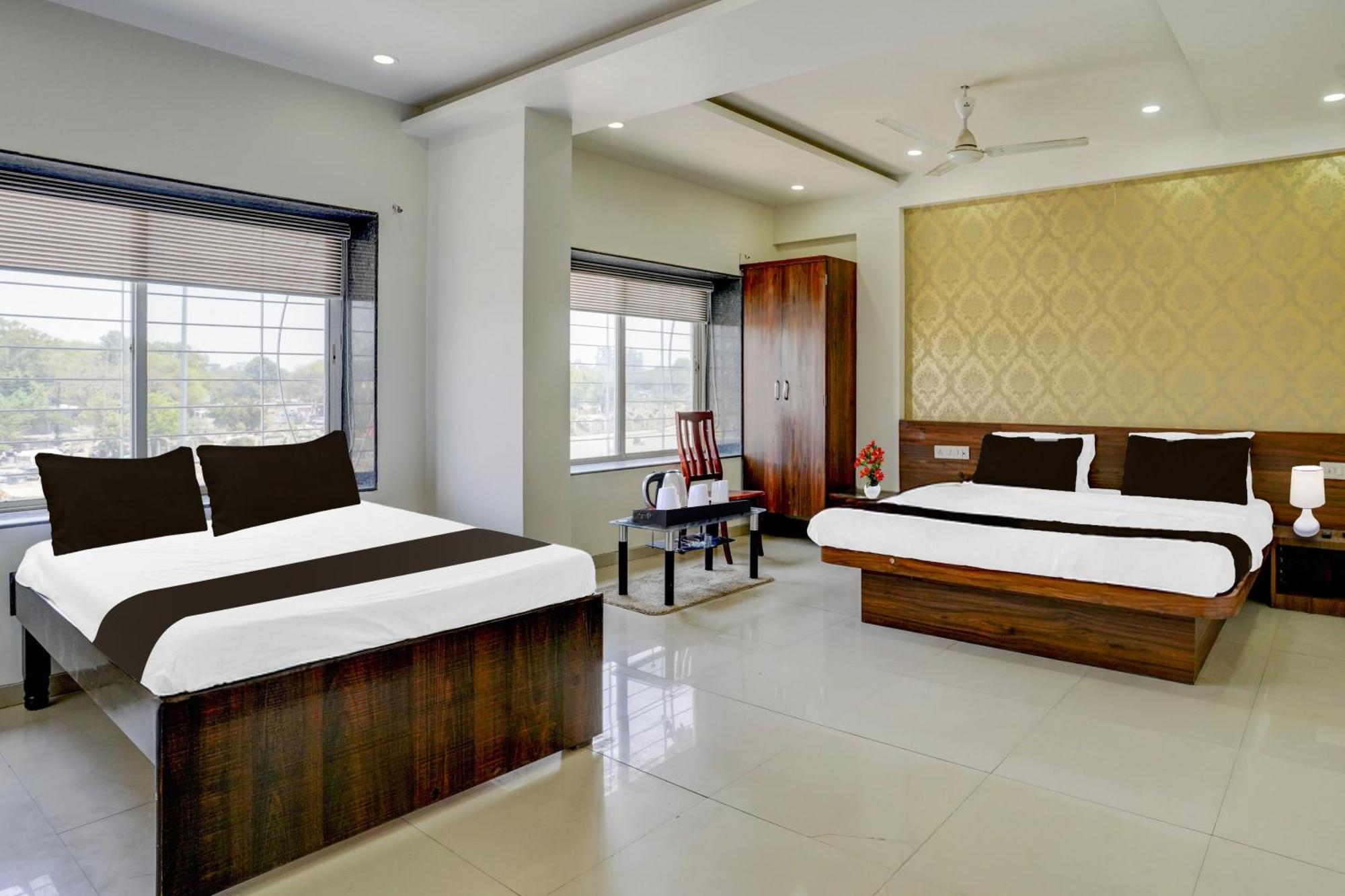 Super Townhouse Godavari Riverbank Formerly Shanti Datta
