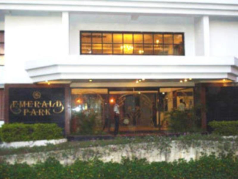 Hotel The Emerald Park Nashik