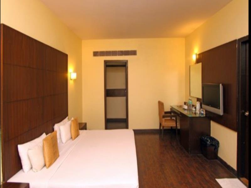Hotel The Emerald Park