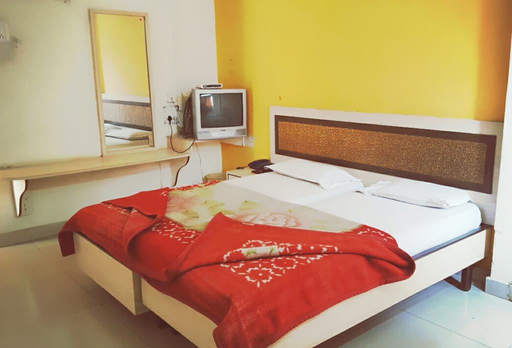 Inn Saffronn 2*