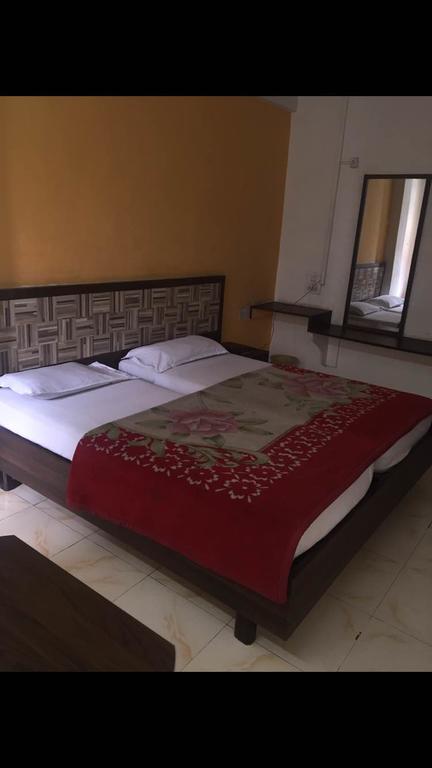 Saffronn Inn Nashik