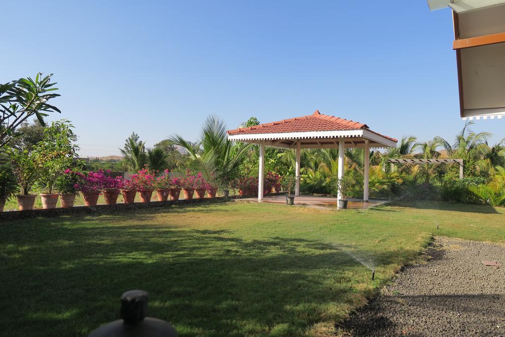 The Estate 3*