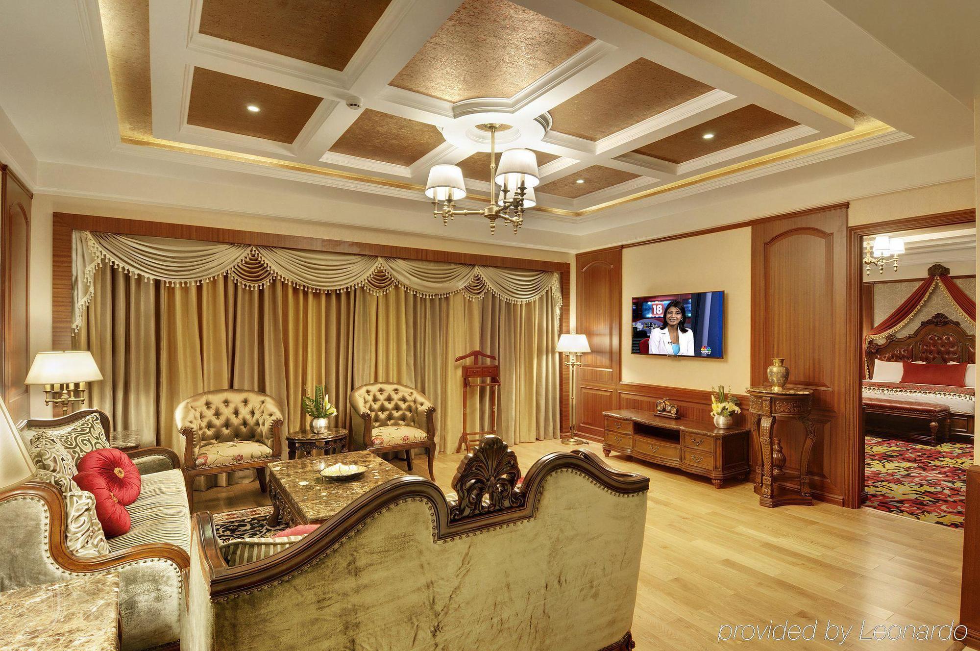 Express The Business Luxury Hotel 5*
