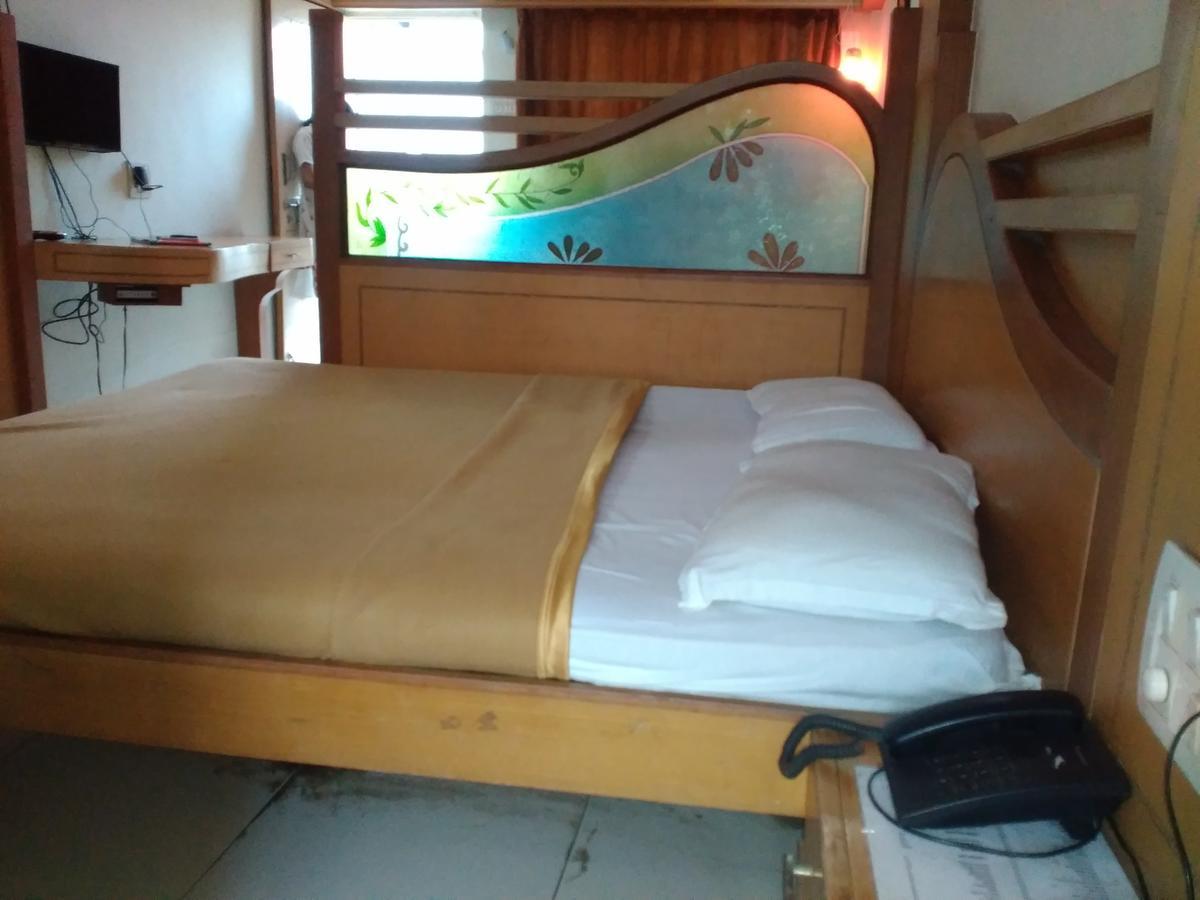 Hotel Royale Heritage 3*