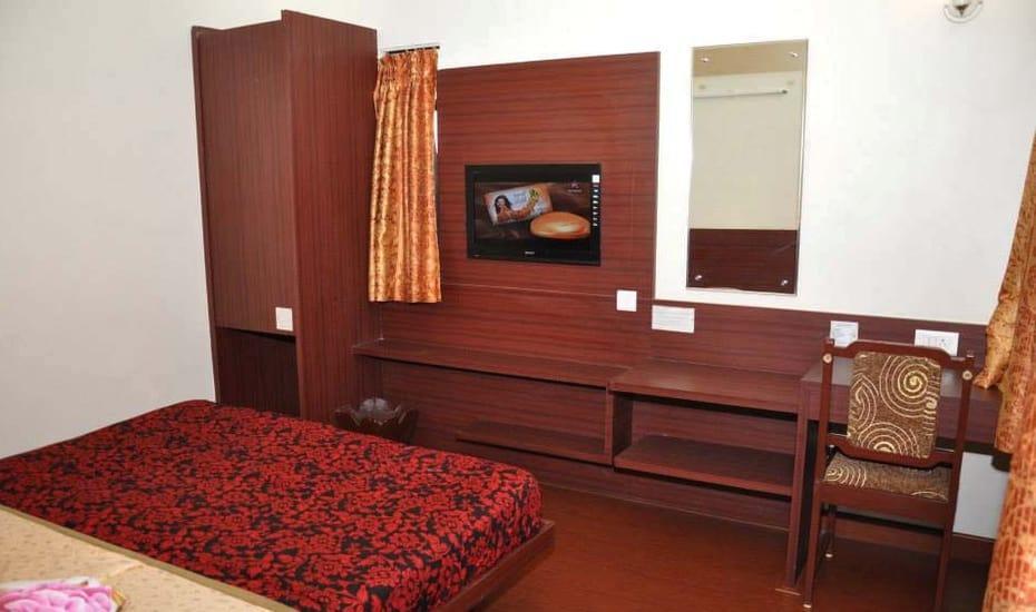 Panchavati Hotel 3*