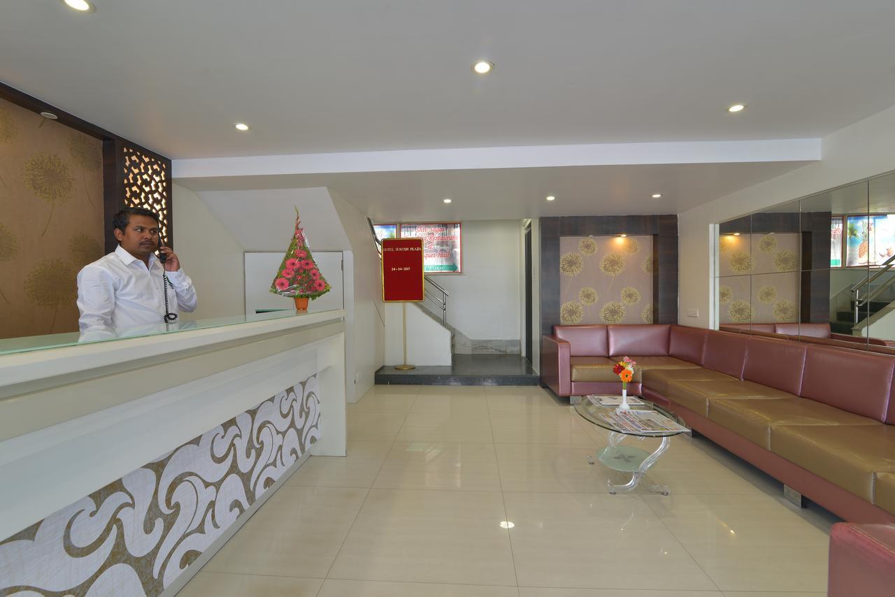 Oyo 4448 Suresh Plaza Nashik