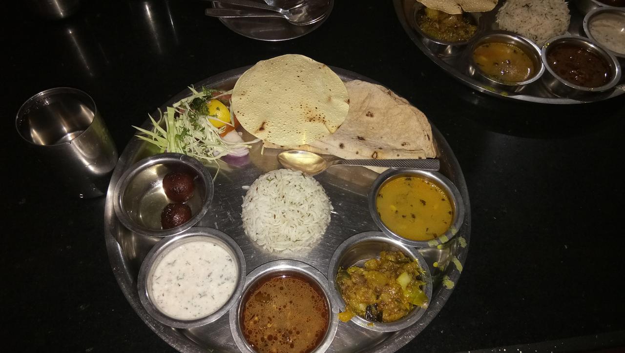 Hotel Grand Galaxy Krishna