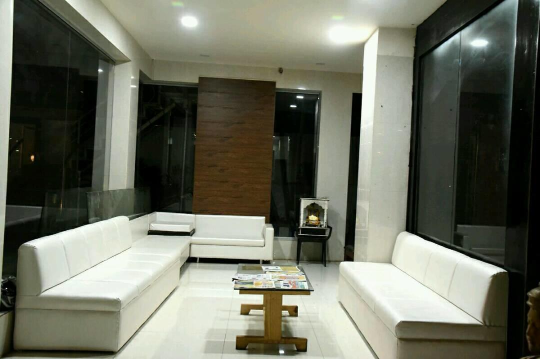 Bobby's Hotel