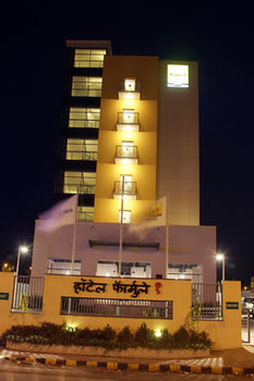 Express Indira Nagar By Ihg Hotel 3*