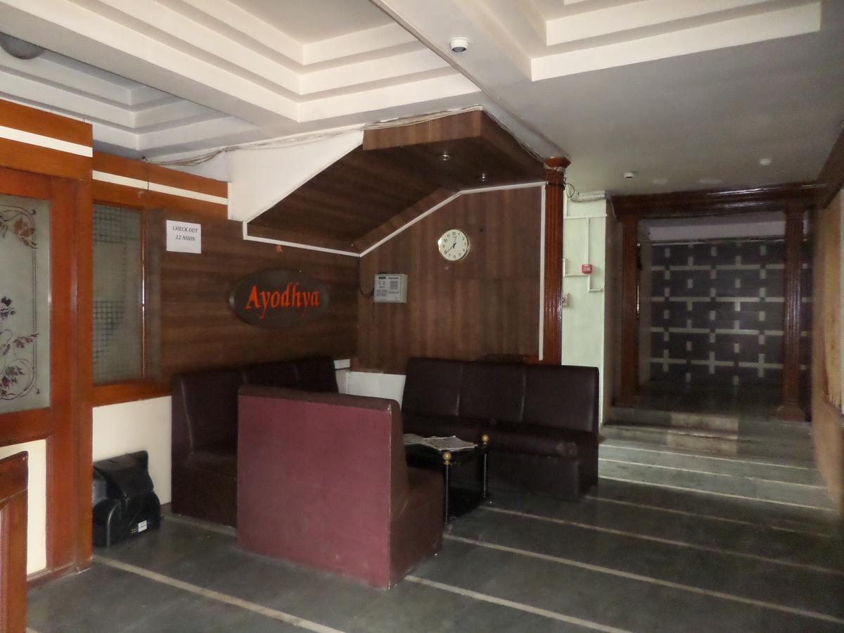 Ayodhya * Nashik