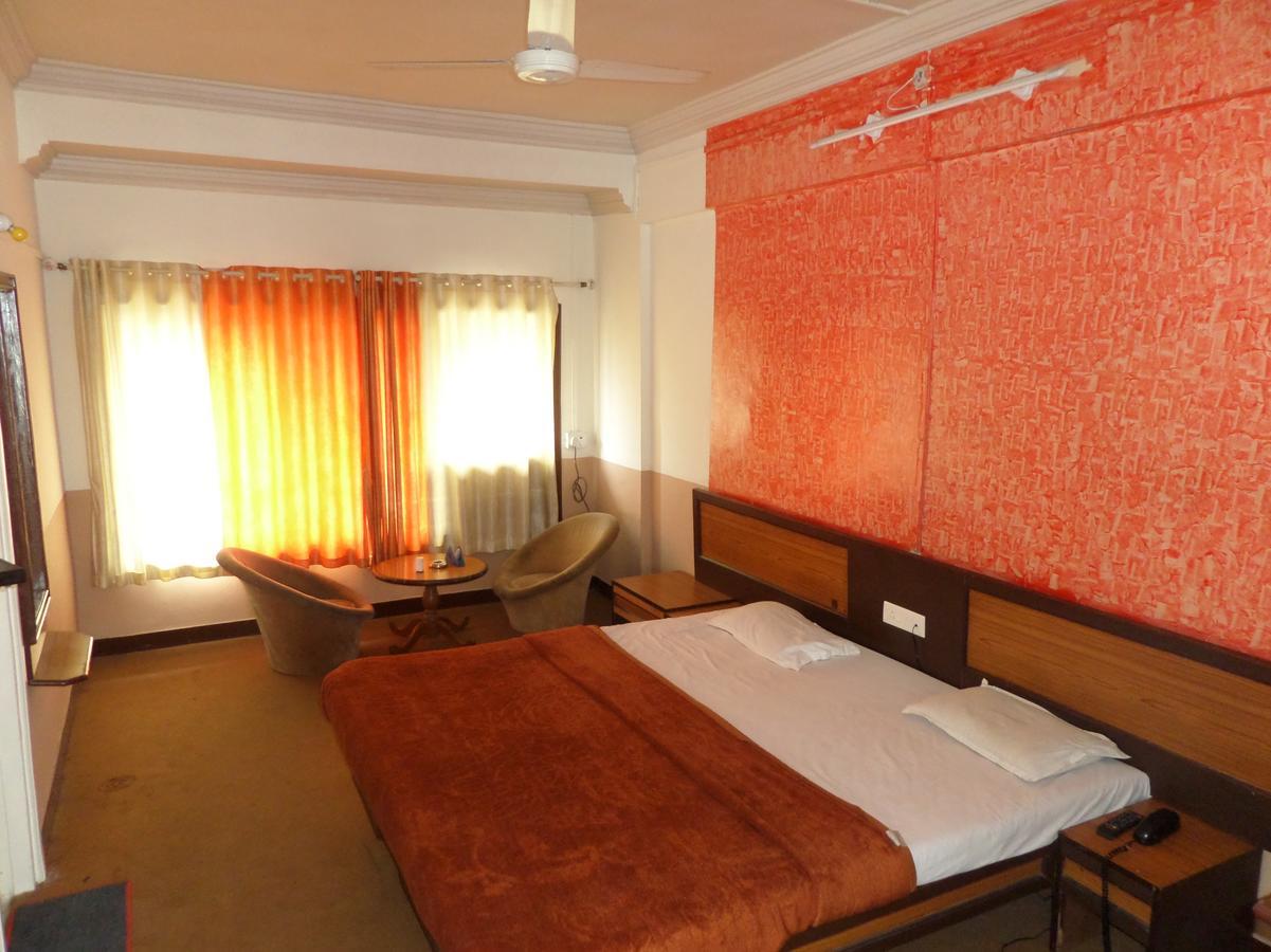 Ayodhya * Nashik
