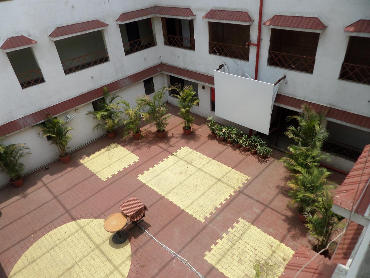 Ayodhya * Nashik
