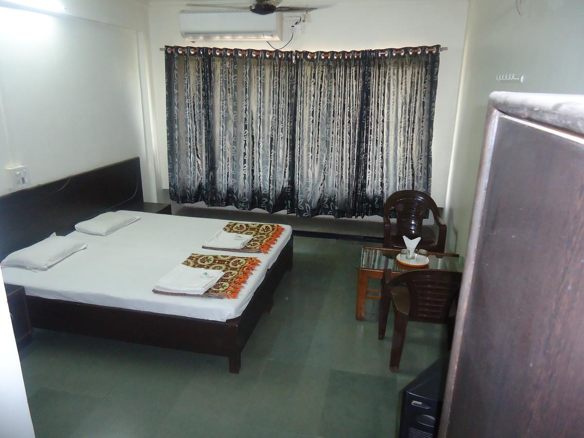 Nashik Guest House * Nashik