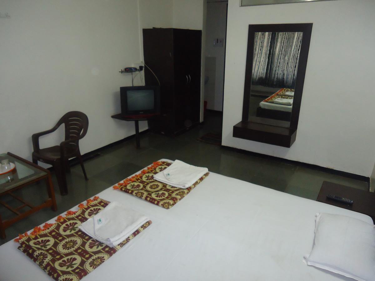 Nashik Guest House * Nashik