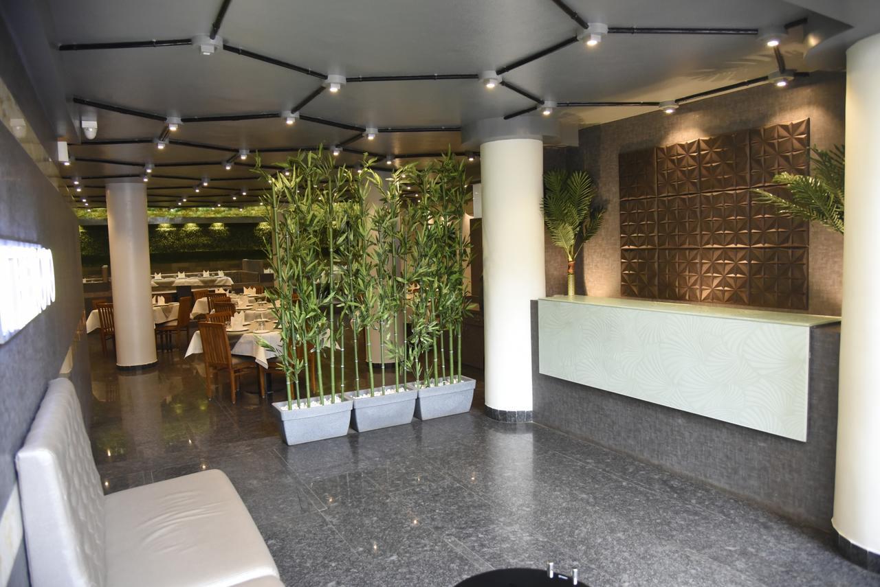 Hotel Oyo 10672 Riviera Nashik