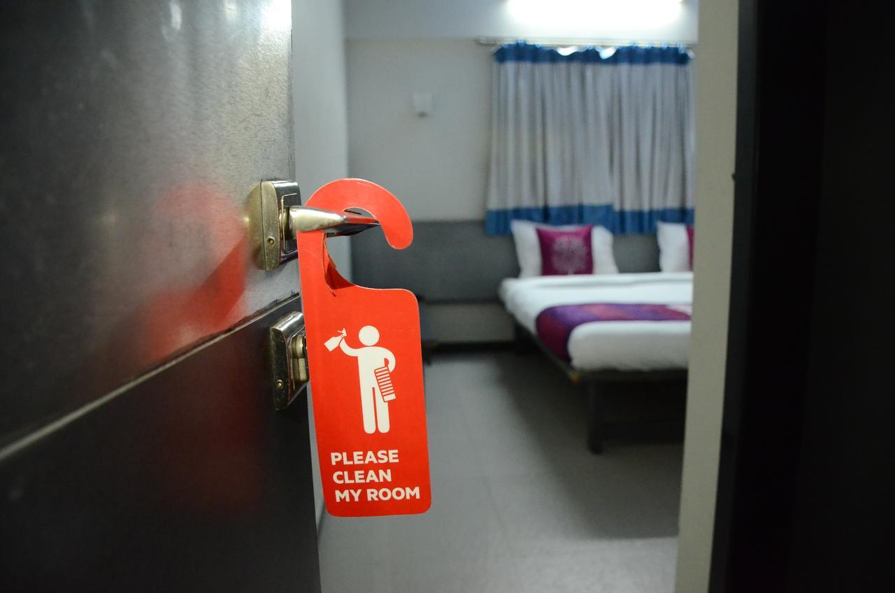 Oyo 4016 Grand Ashwin Nashik