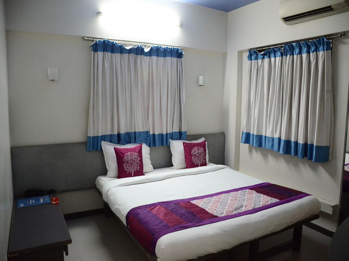 Oyo 4016 Grand Ashwin Hotel