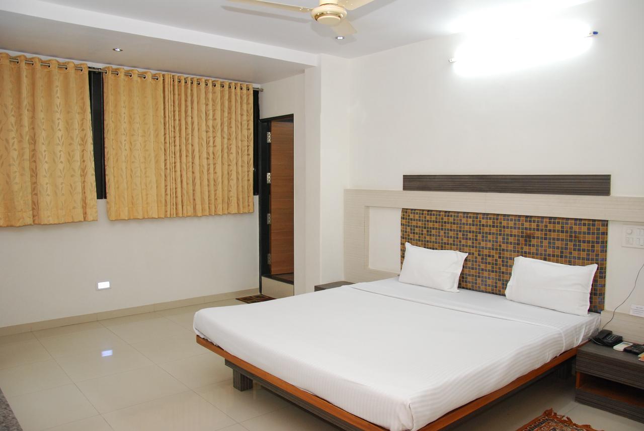 Hotel Excellency 2*