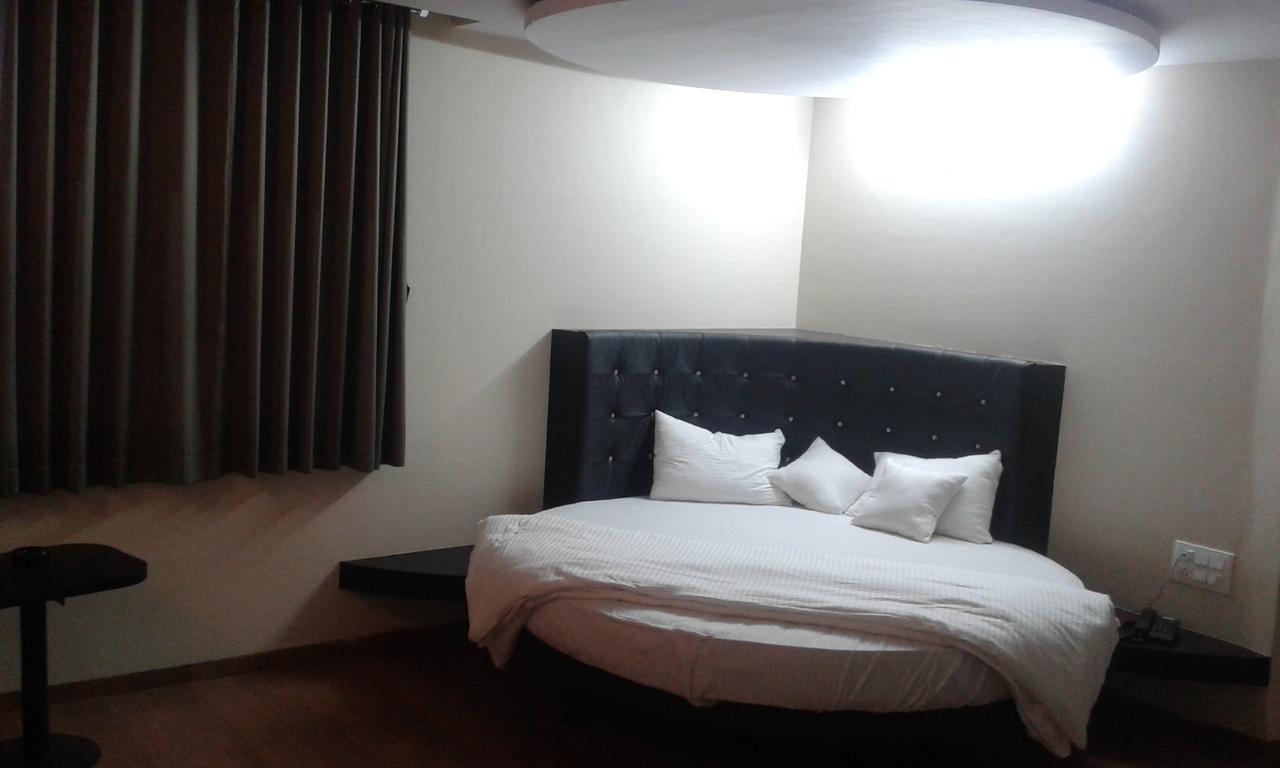 Prestige Point Hotel 2*