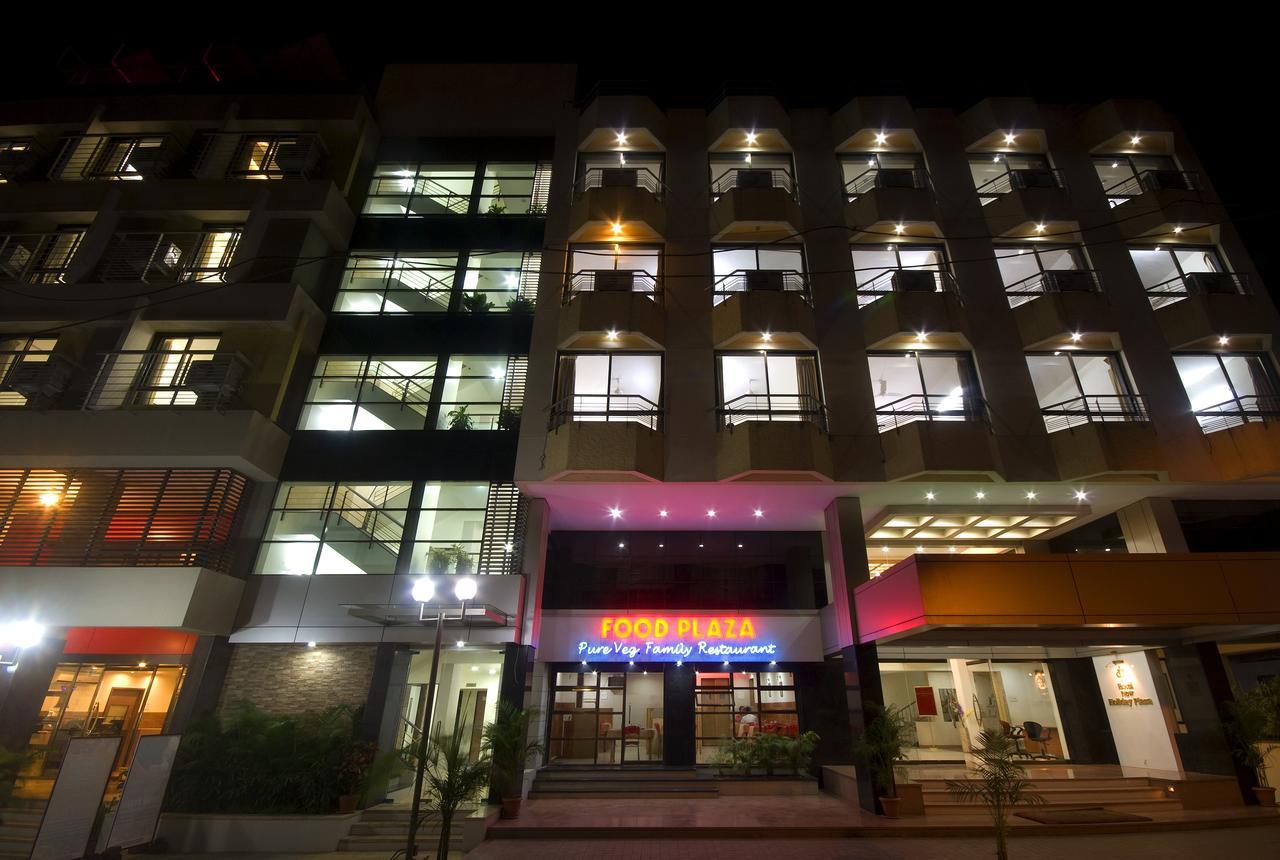 New Holiday Plaza Hotel Nashik