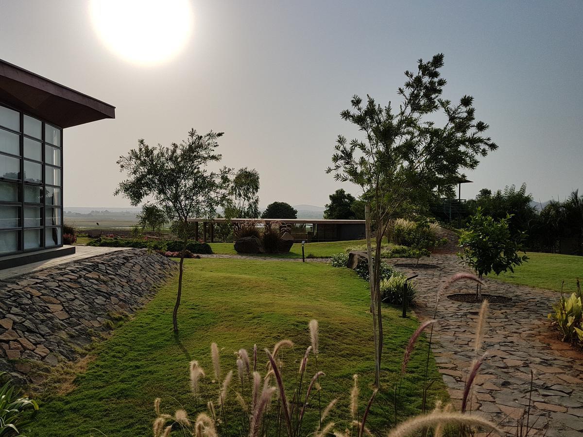 Resort Beyond By Sula 4*