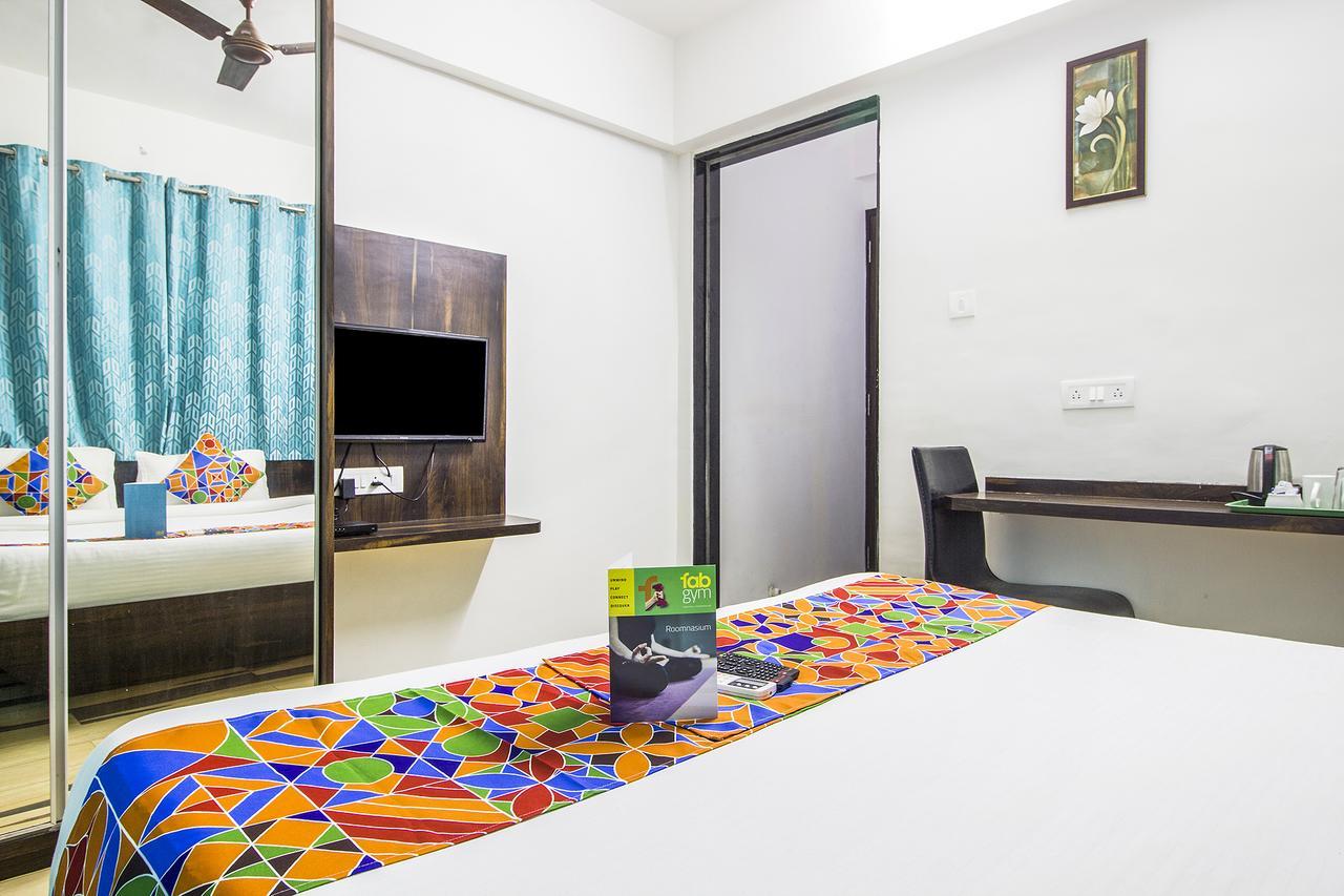 Hotel Fabhotel Pruthamesh Pride Nashik