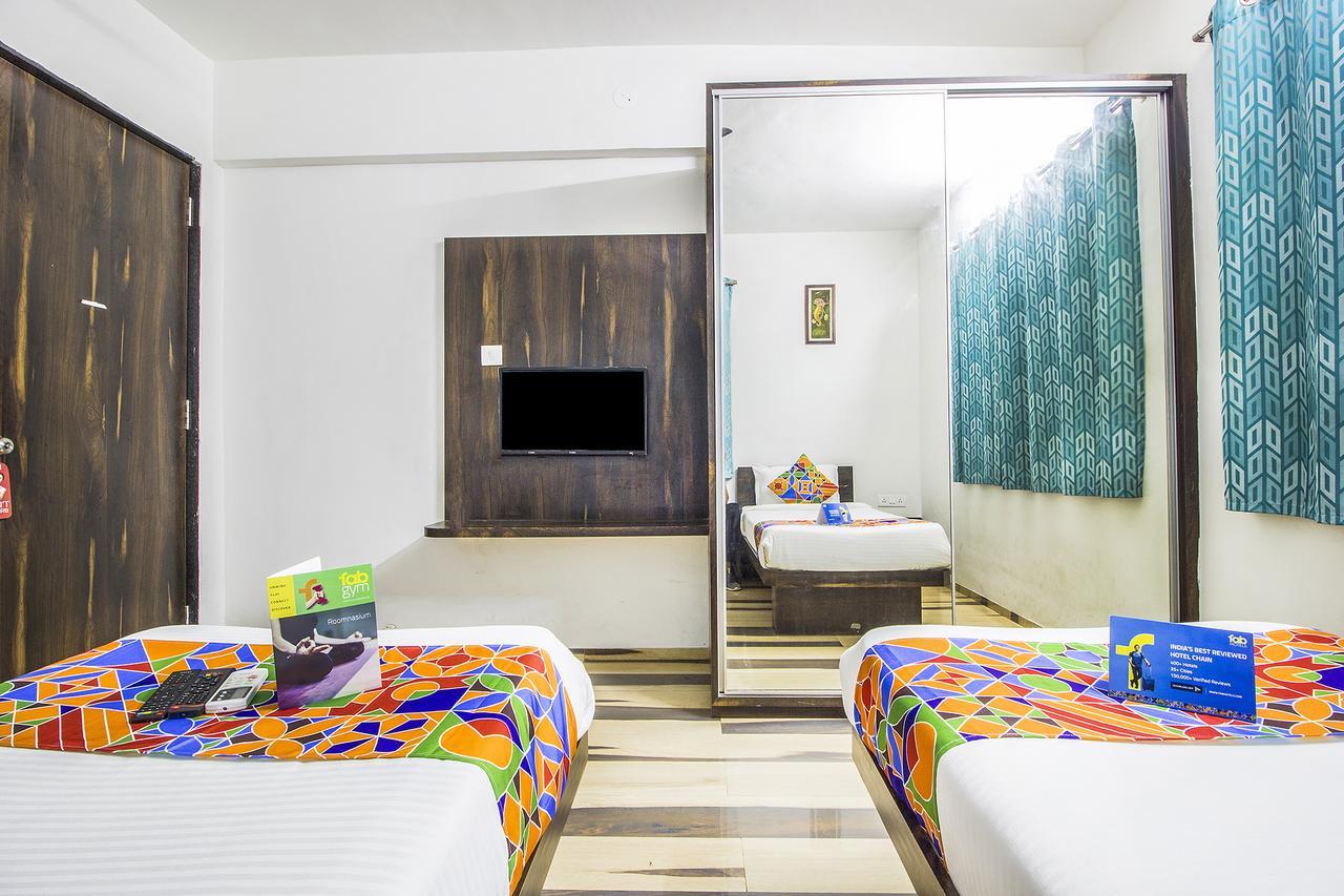 Hotel Fabhotel Pruthamesh Pride