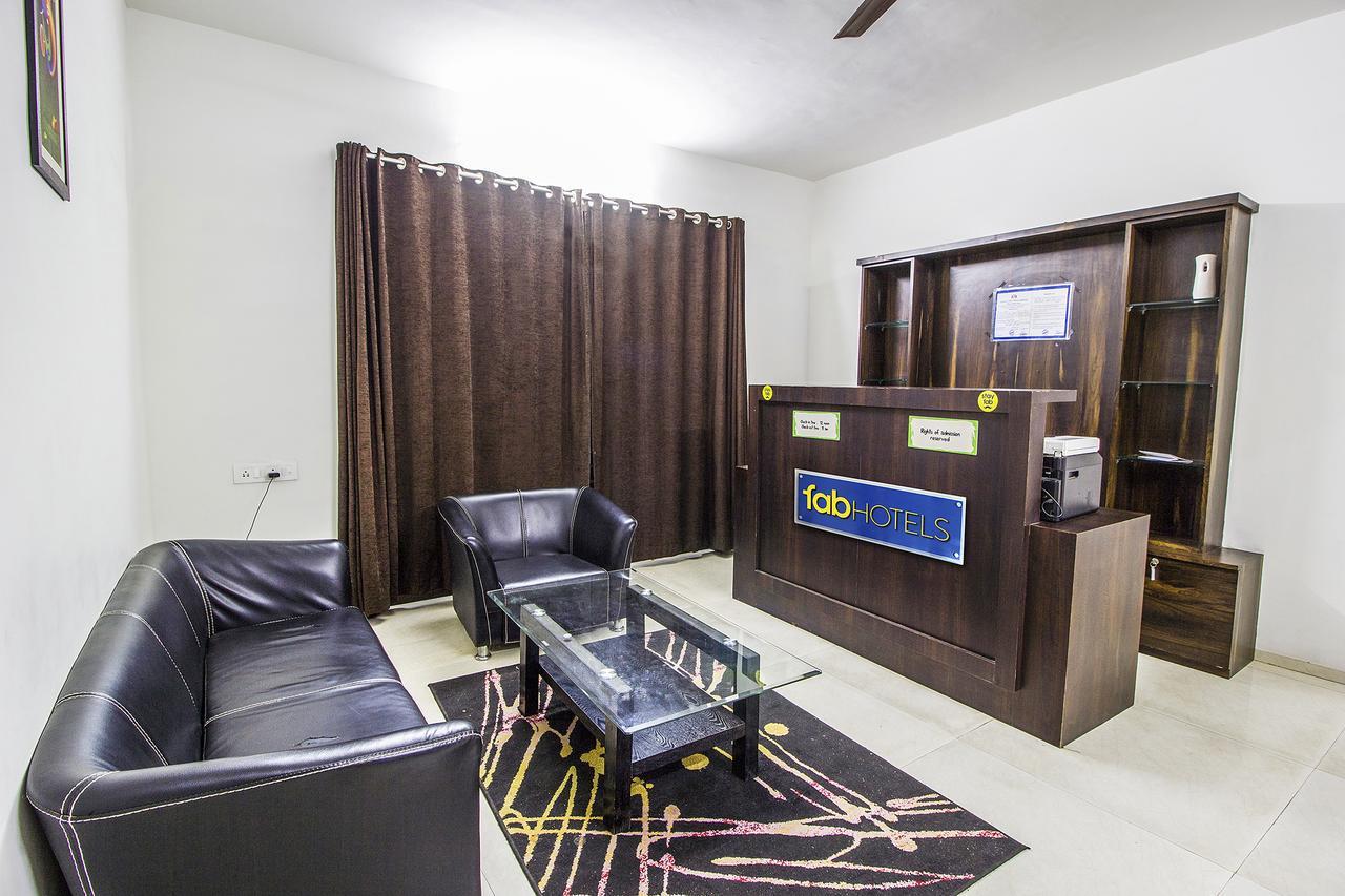 Hotel Fabhotel Pruthamesh Pride