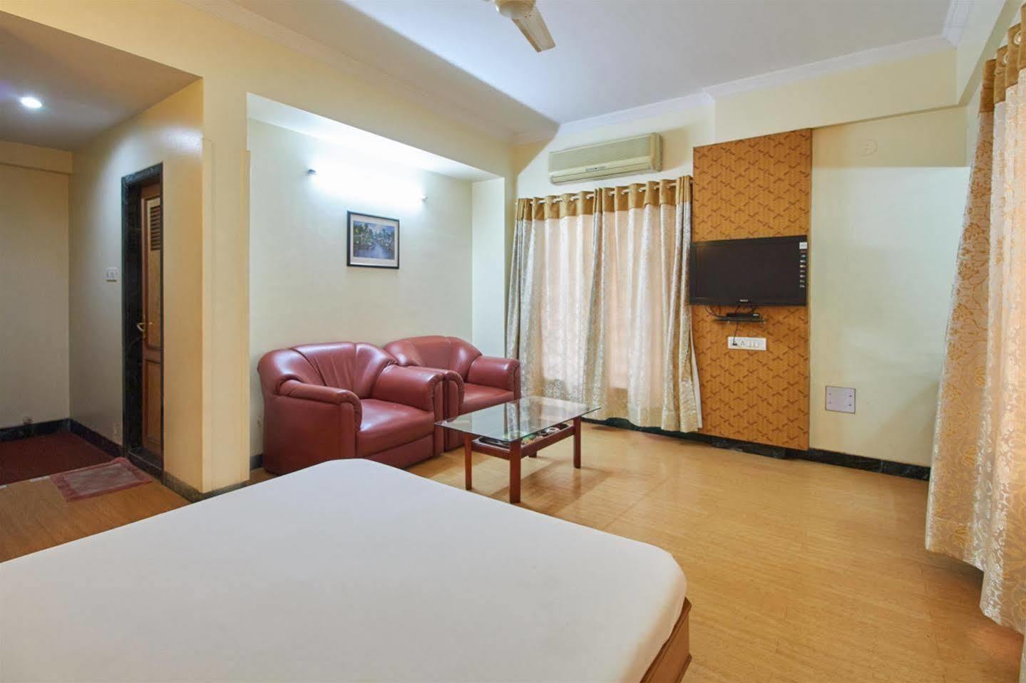 Hotel Pooja International Nashik