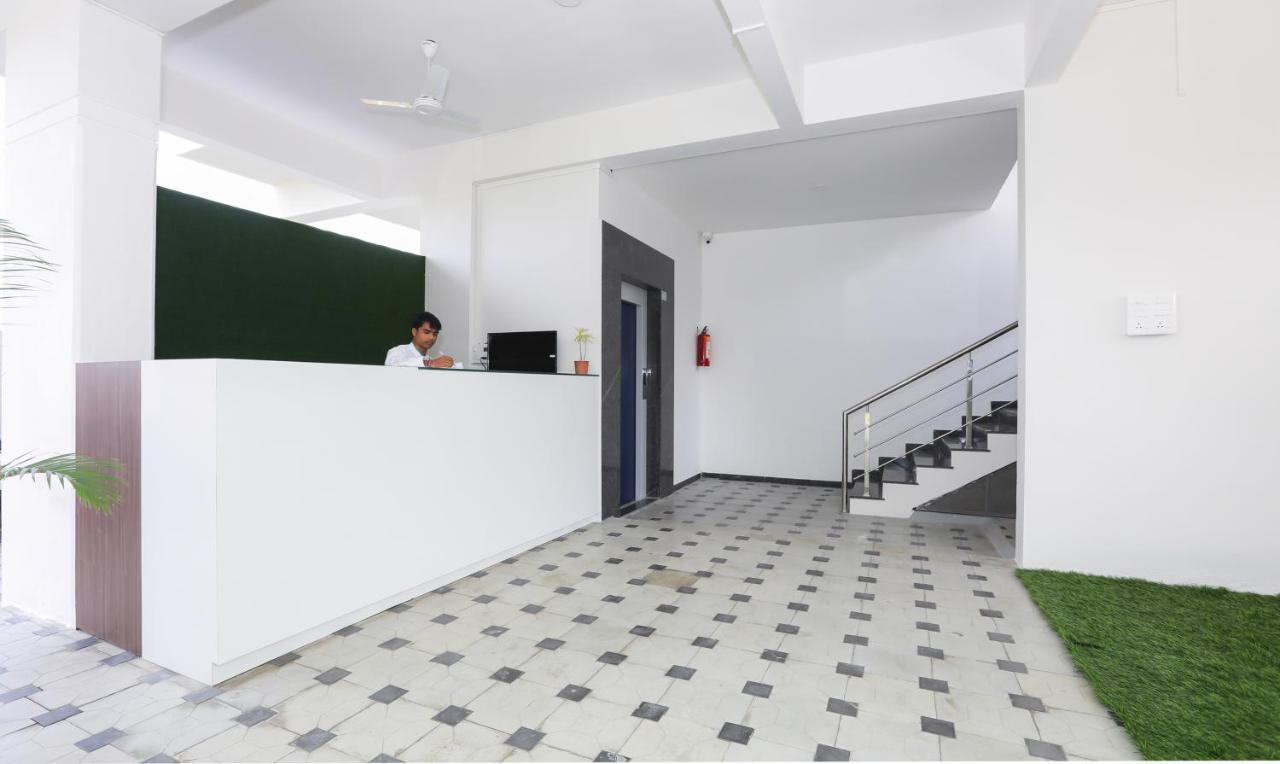 Hotel Treebo Sapphire Nashik