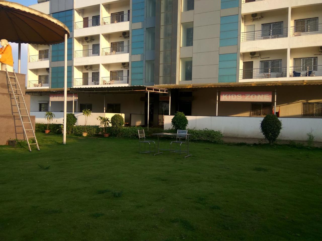 Hotel Kaka's Sai Krupa Nashik