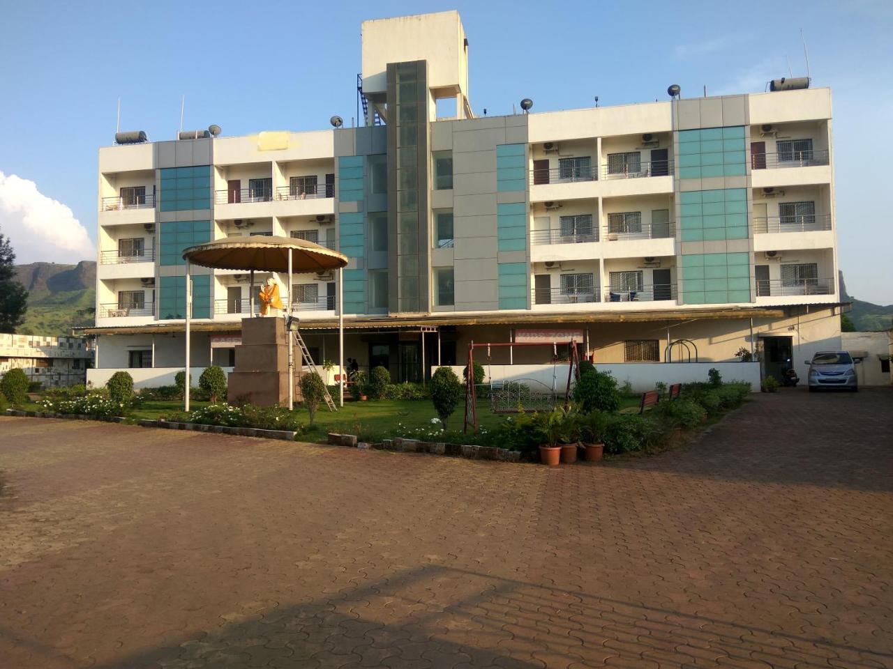 Kaka's Sai Krupa Hotel 2*