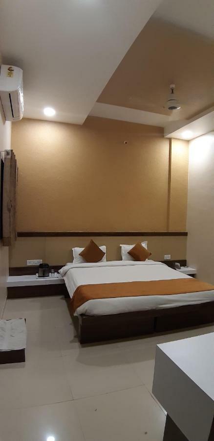 Cool Palace Hotel Nashik