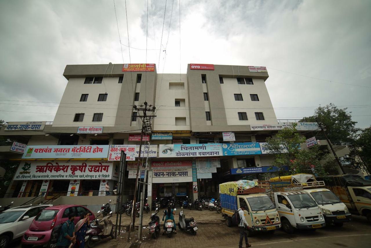 Oyo Flagship 36859 Bhakti Sankul Hotel 3*