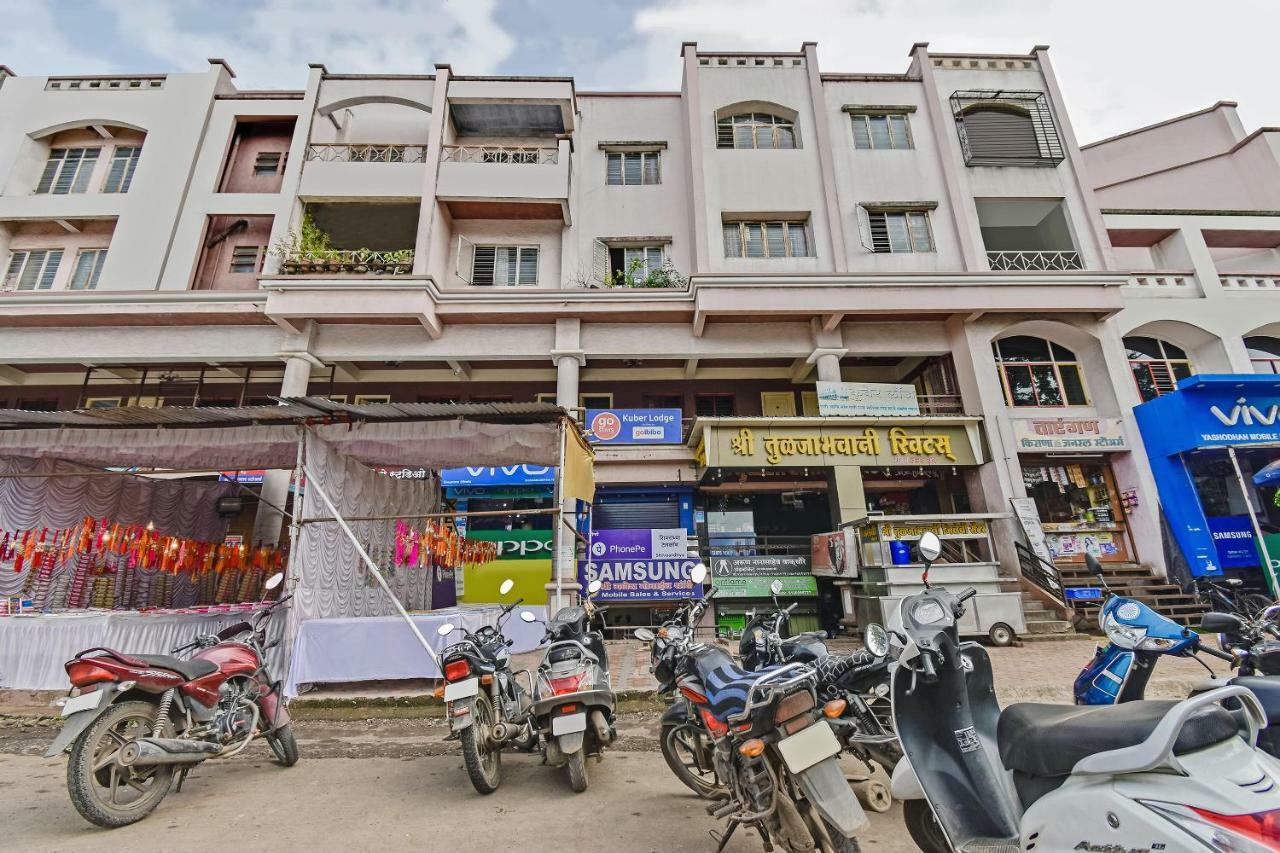 Hotel Spot On 48335 Kuber Nashik
