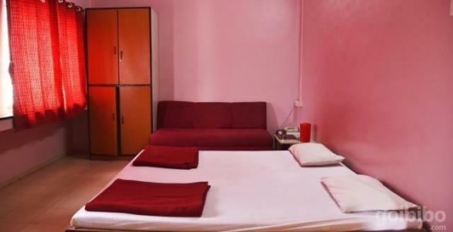 Yatrik Hotel *