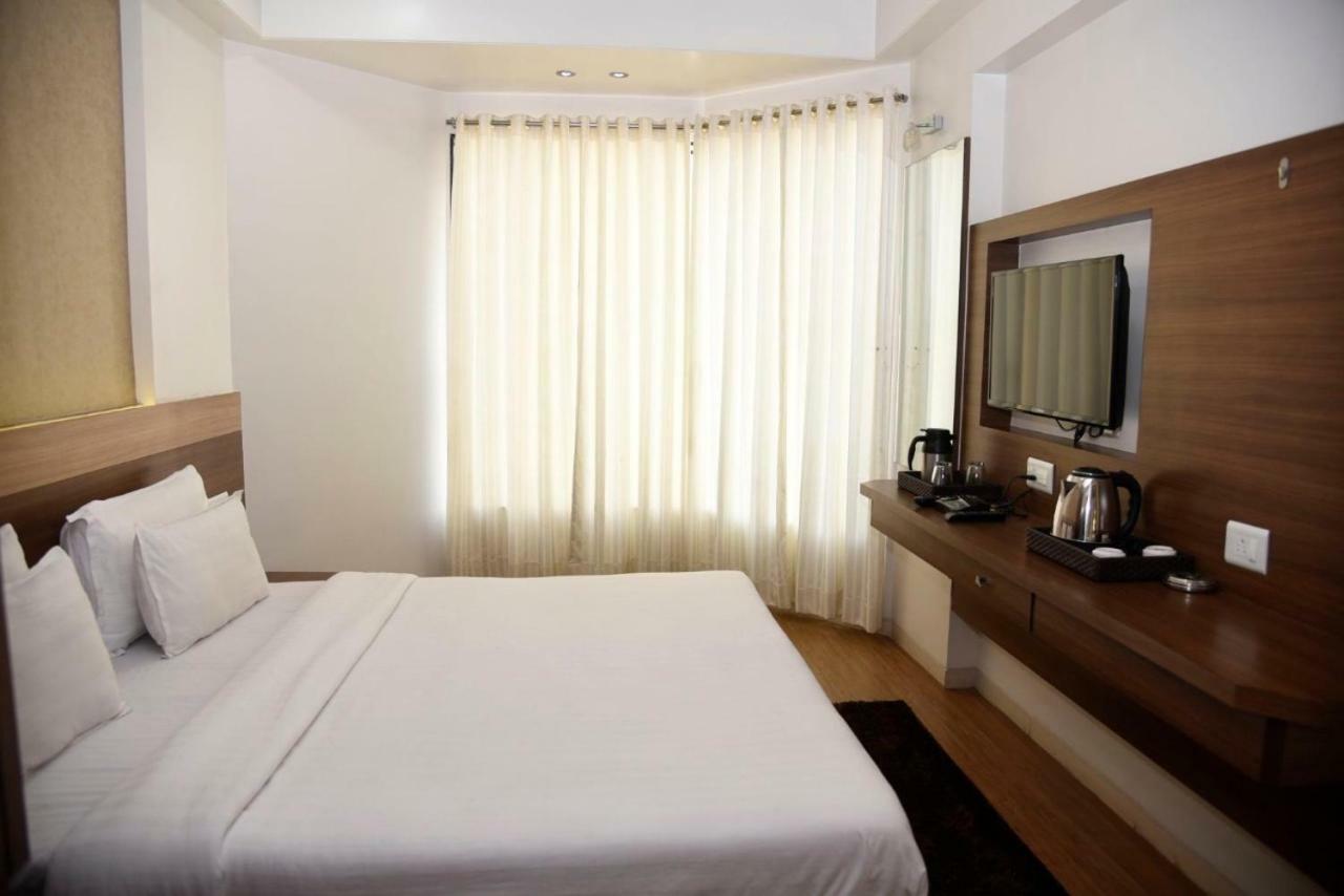 Renovos Riviera