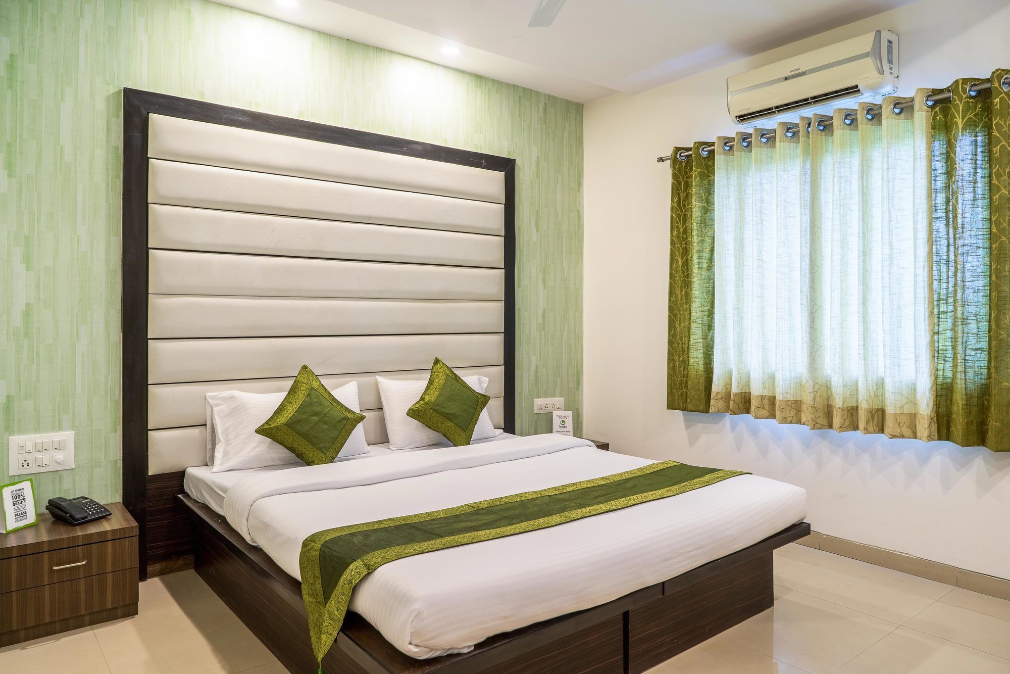 Hotel Treebo 07 Nashik